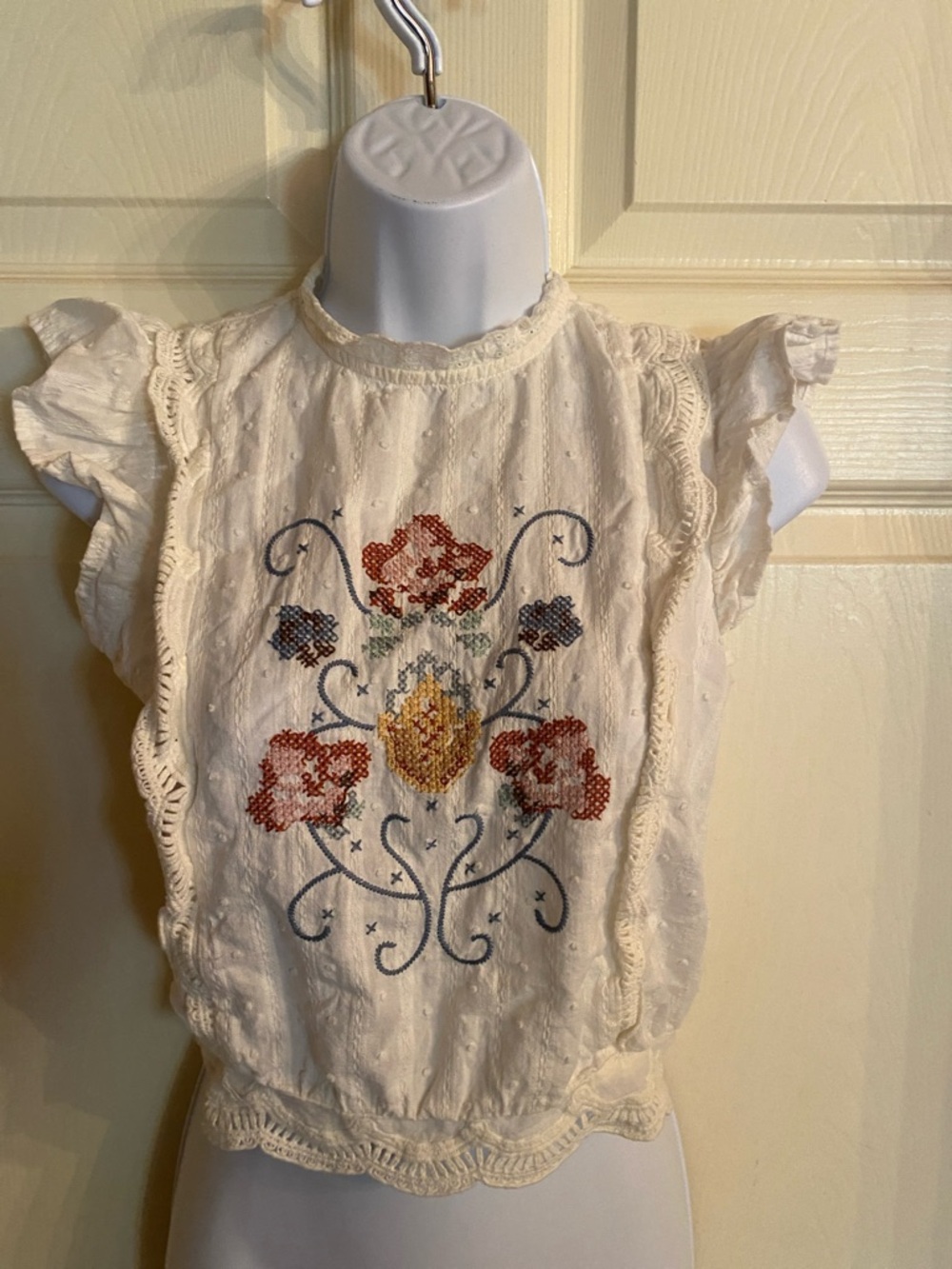 mine Cream Embroidered Floral Crop Top